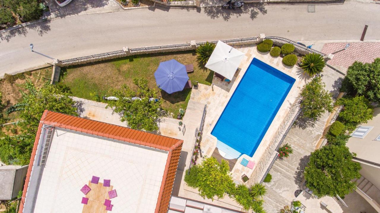 Villa Old Olive, 3Lovelyvillas Podgora Exterior foto